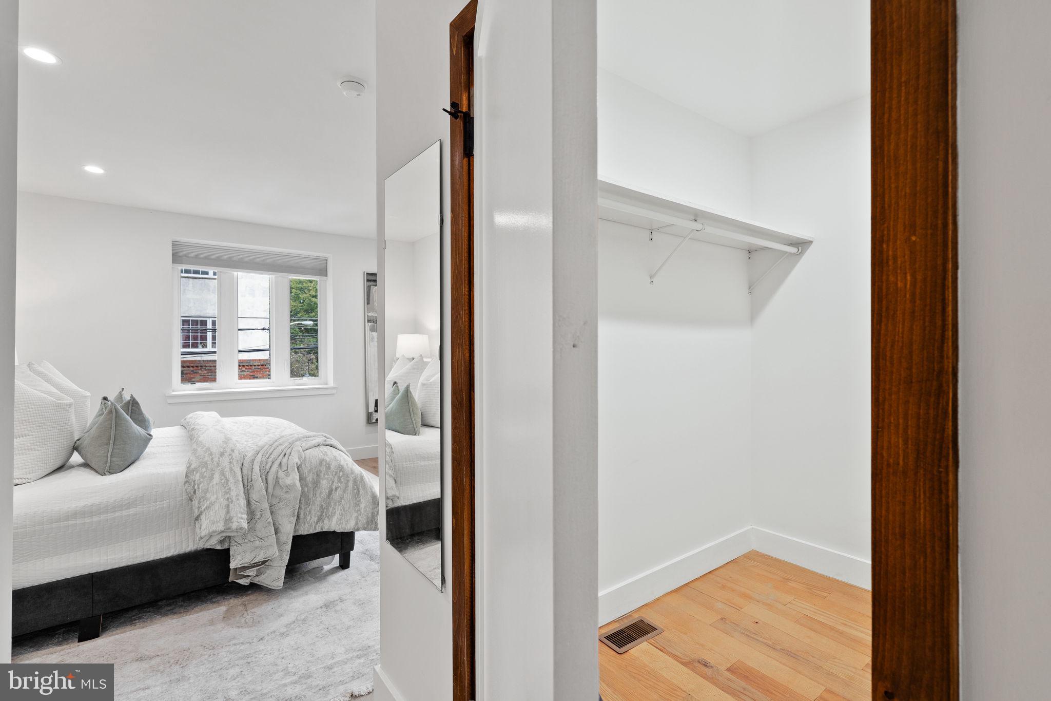 1615 South 10th Street Philadelphia, PA 19148 - Photo 21 of 41