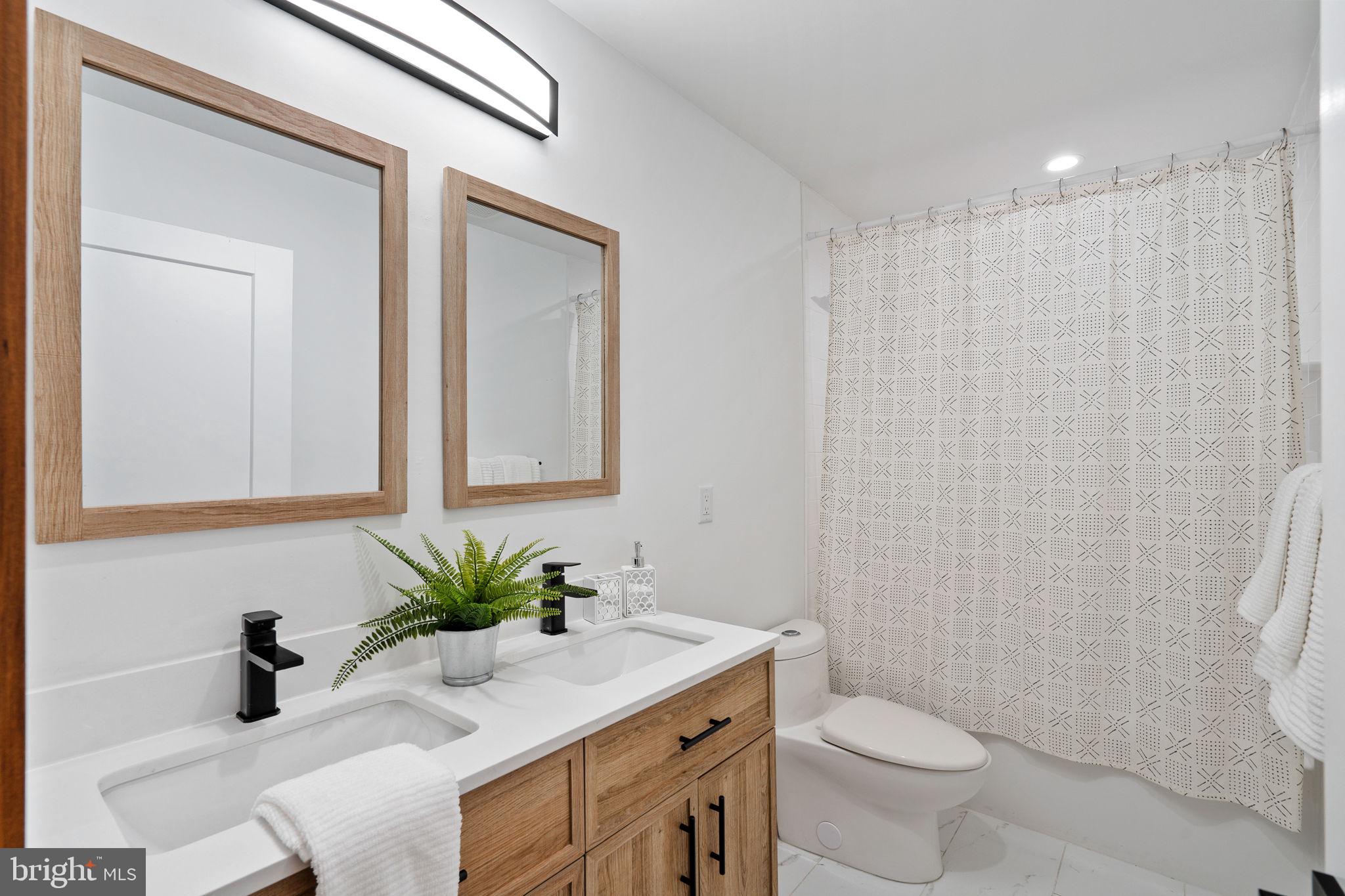 1615 South 10th Street Philadelphia, PA 19148 - Photo 33 of 41