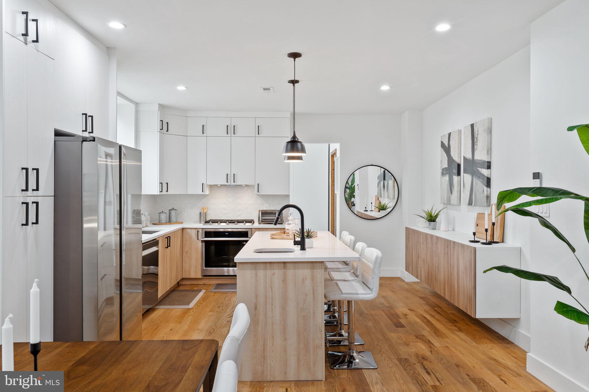 1615 South 10th Street Philadelphia, PA 19148 - Photo 7 of 41