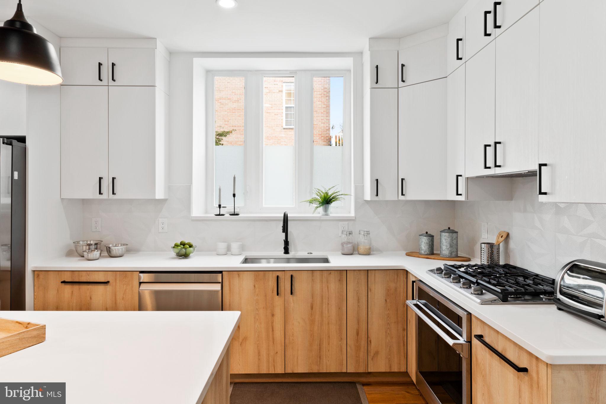 1615 South 10th Street Philadelphia, PA 19148 - Photo 9 of 41