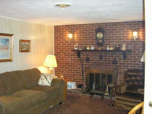 15 Ralston Street Warwick, RI 02888 - Photo 4 of 4 Other.