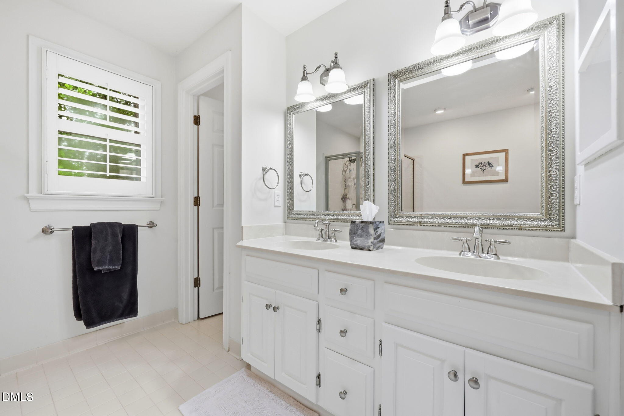 7721 Sutcliffe Drive Raleigh, NC 27613 - Photo 24 of 39 30-web-or-mls-IMG_6552_Edit