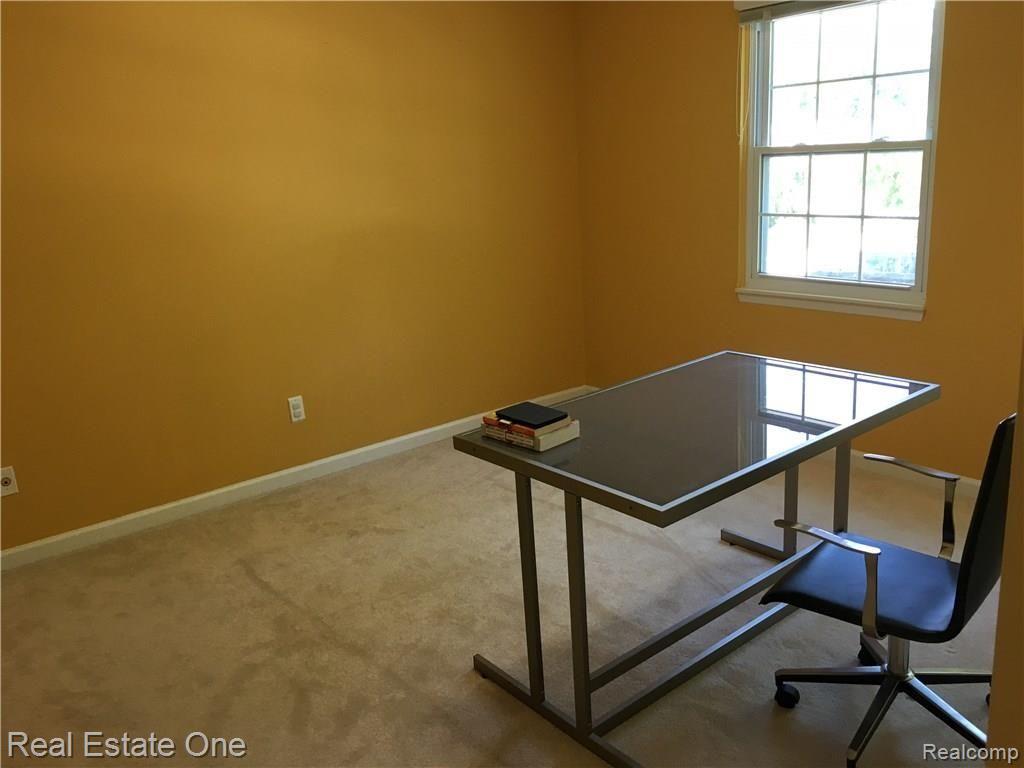42035 Cherry Hill Road Novi, MI 48375 - Photo 18 of 30 Gallery Image 18