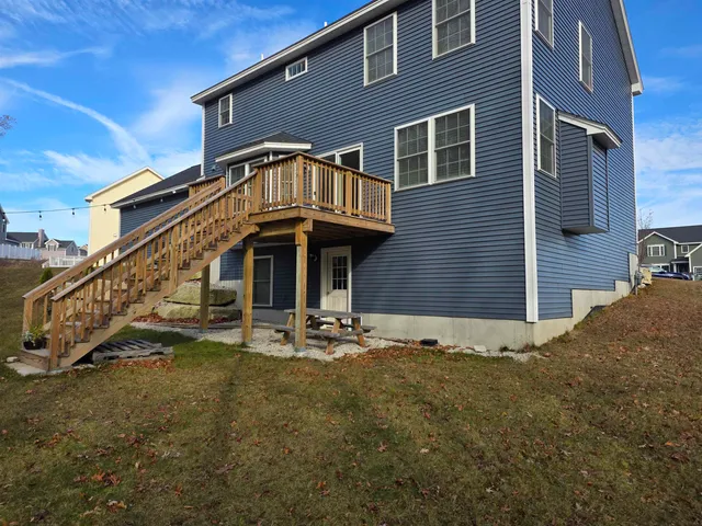 $4,000 | 5 Alumni Drive, Exeter, NH 03833