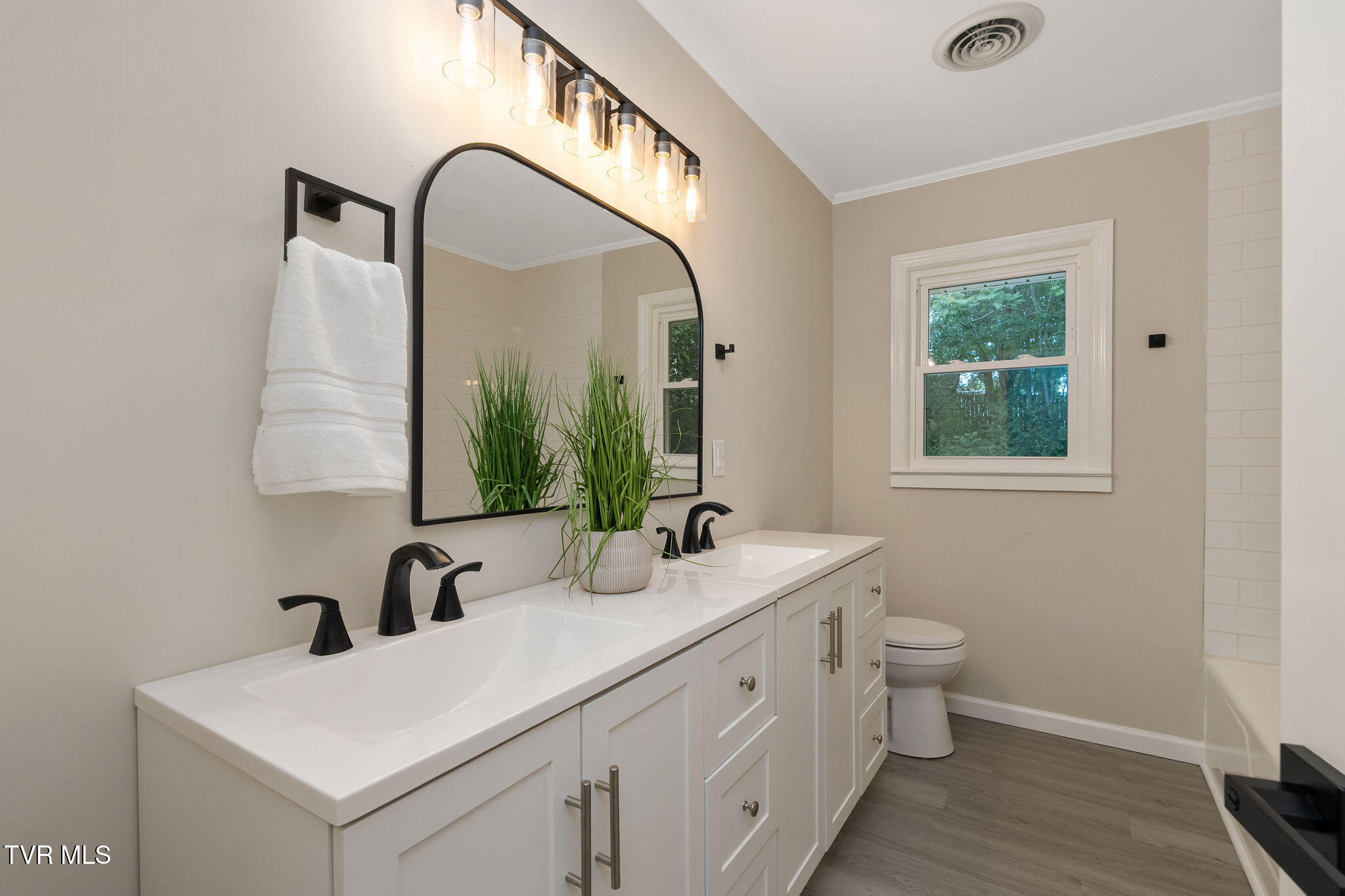 630 Briar Patch Lane Greeneville, TN 37745 - Photo 21 of 50 DSC04002