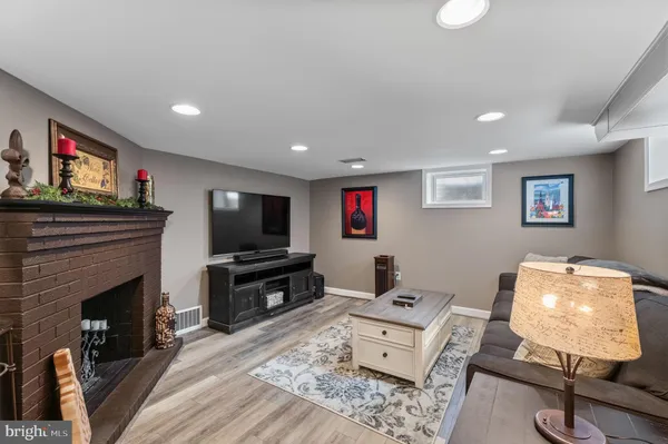 $649,900 | 11 East 14th Street, Frederick, MD 21701