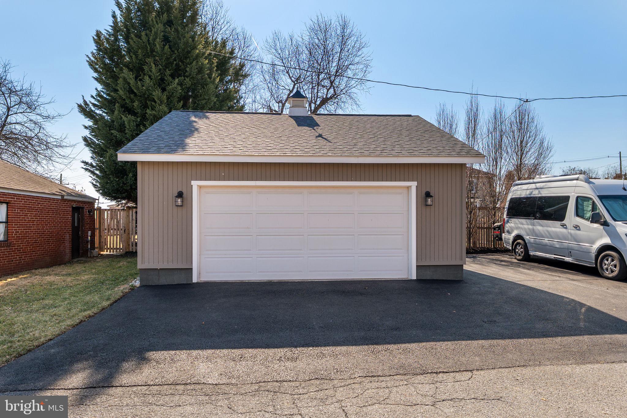 11 East 14th Street Frederick, MD 21701 - Photo 73 of 94 2 car garage