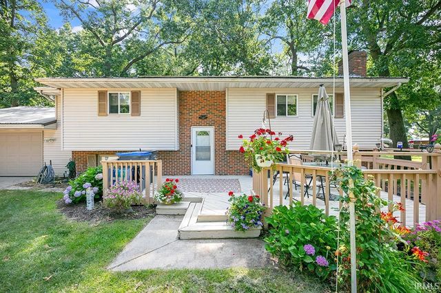 $262,000 | 51934 County Road 11, Elkhart, IN 46514