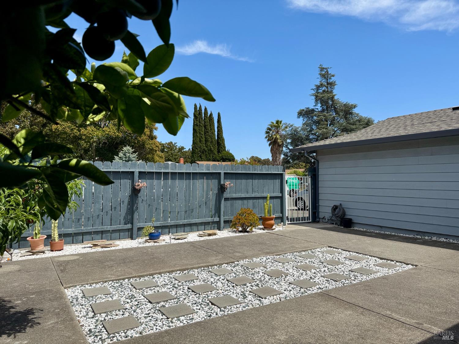 2425 Oceanic Drive Fairfield, CA 94533 - Photo 4 of 4
