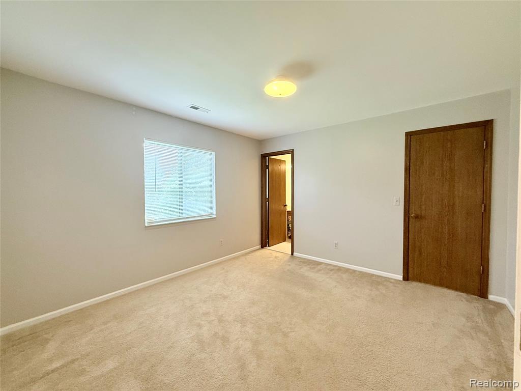 1550 Meadowside Drive, Unit 187 Rochester, MI 48307 - Photo 33 of 43