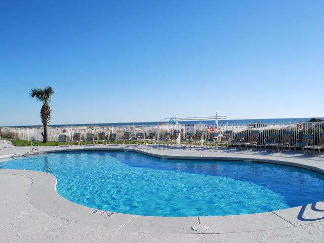 645 Plantation Road, Unit 6502 Gulf Shores, AL 36542 - Photo 6 of 32 Outdoor Pool