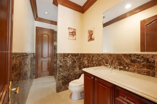 $5,999,000 | 0 7245 Southwest 104th Street, Pinecrest, FL 33156