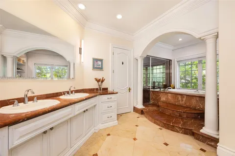 $5,499,000 | 0 7245 Southwest 104th Street, Pinecrest, FL 33156