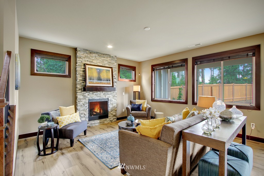 19410 Meridian Drive Southeast, Unit 27 Bothell, WA 98012 - Photo 8 of 25