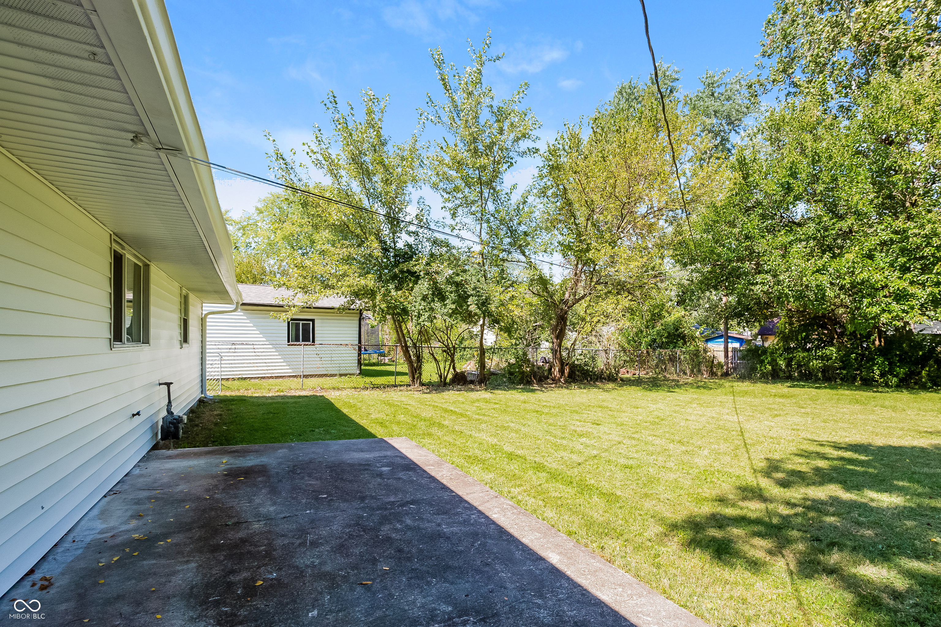 9920 Montery Road Indianapolis, IN 46235 - Photo 15 of 16