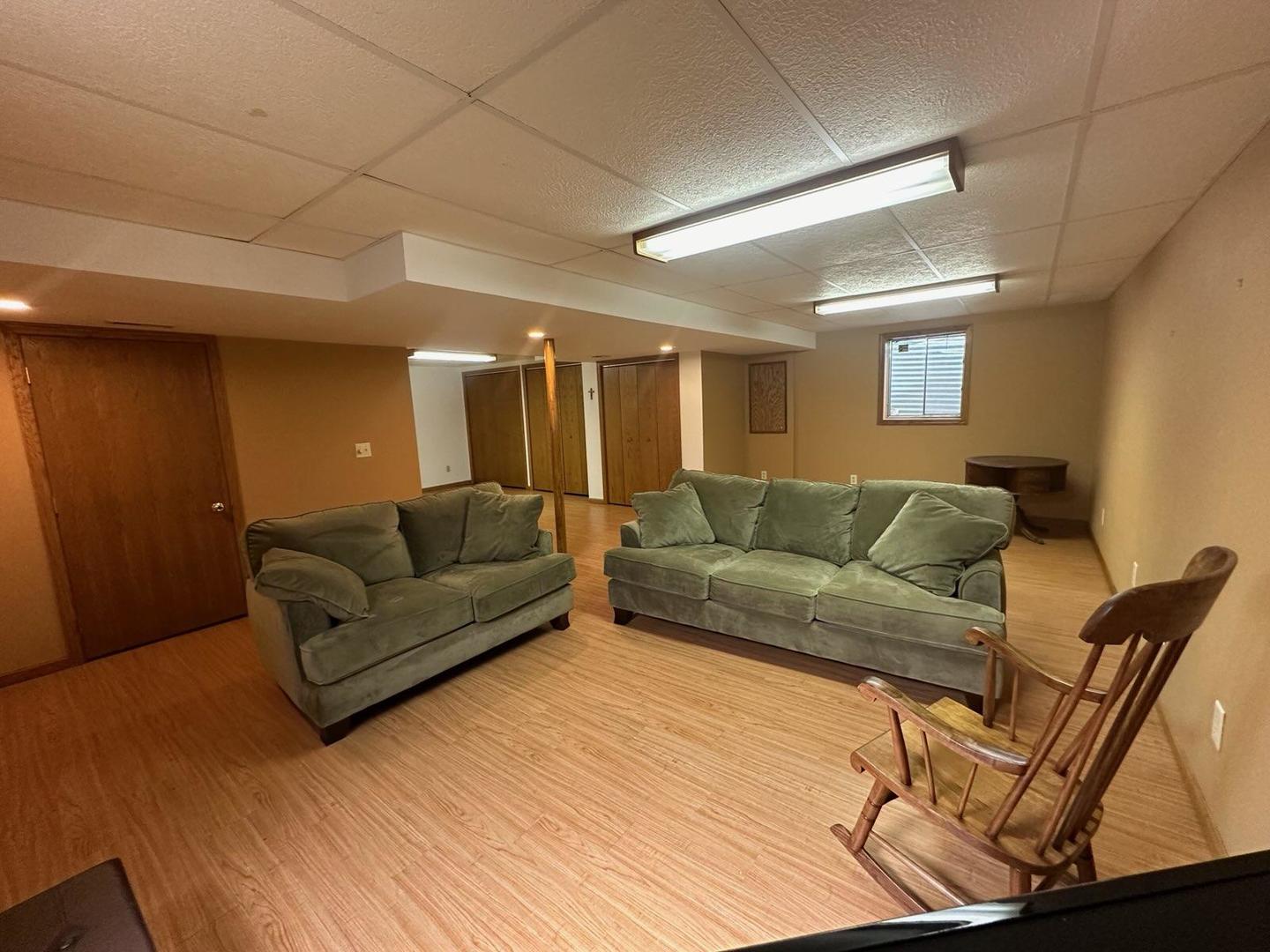 1306 West Hill Road Palatine, IL 60067 - Photo 11 of 15 Gallery Image 11