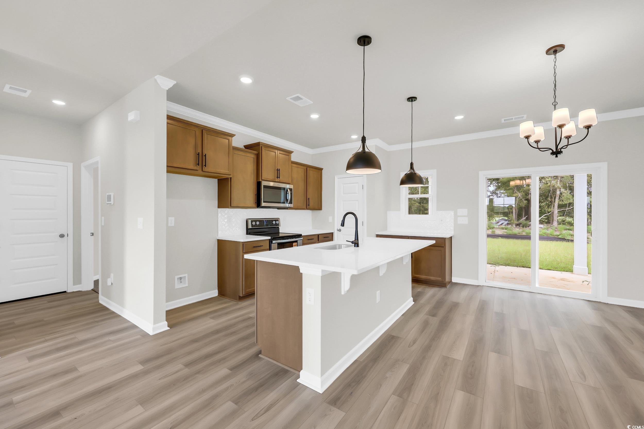 512 Briarfield Loop Conway, SC 29527 - Photo 5 of 36