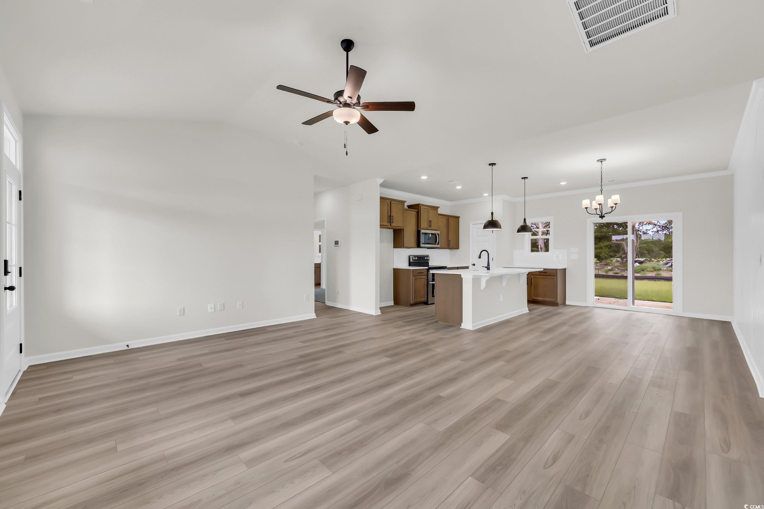 512 Briarfield Loop Conway, SC 29527 - Photo 8 of 36