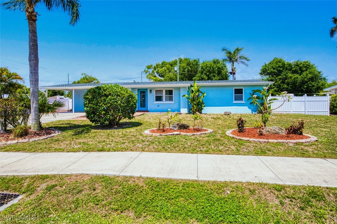 2970 Holly Road Fort Myers, FL 33901 - Photo 34 of 41