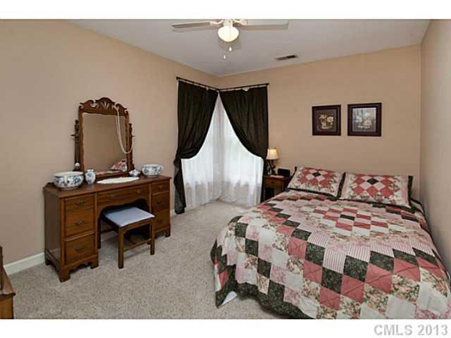 1446 Riding Trail Lane Concord, NC 28027 - Photo 9 of 16 Gallery Image 9