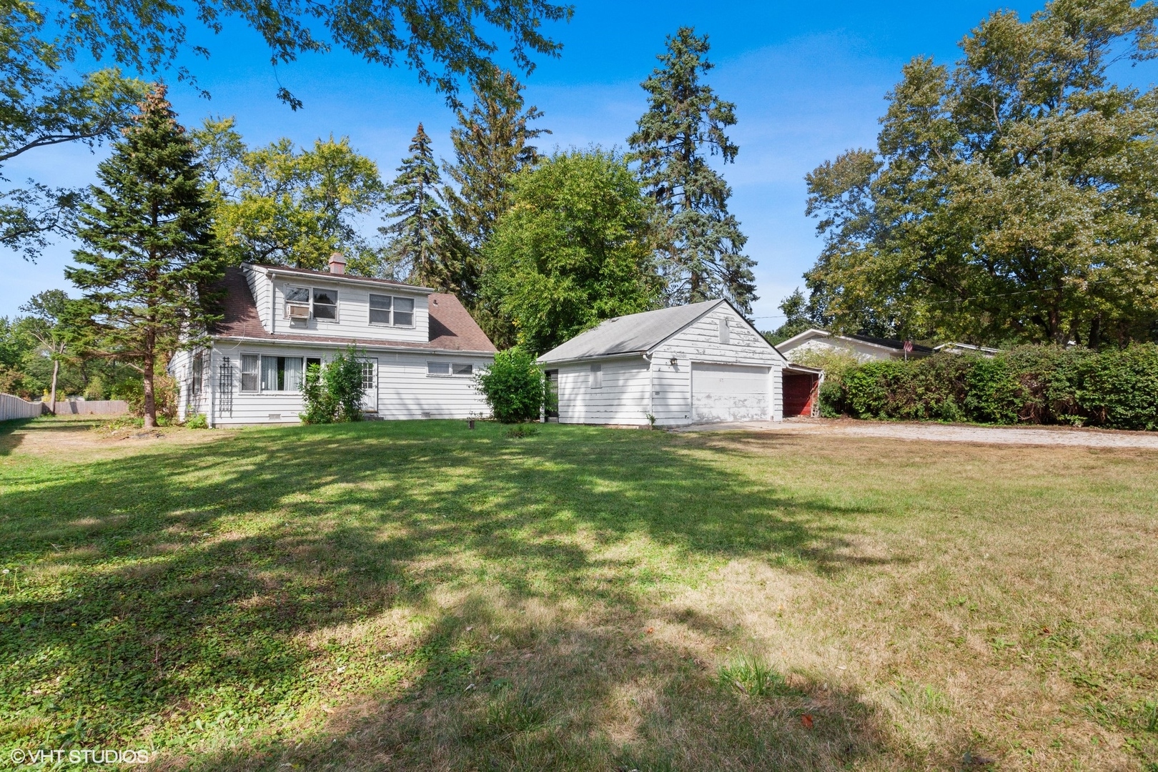 5S578 Tuthill Road Naperville, IL 60563 - Photo 2 of 23 a view of a house with a yard