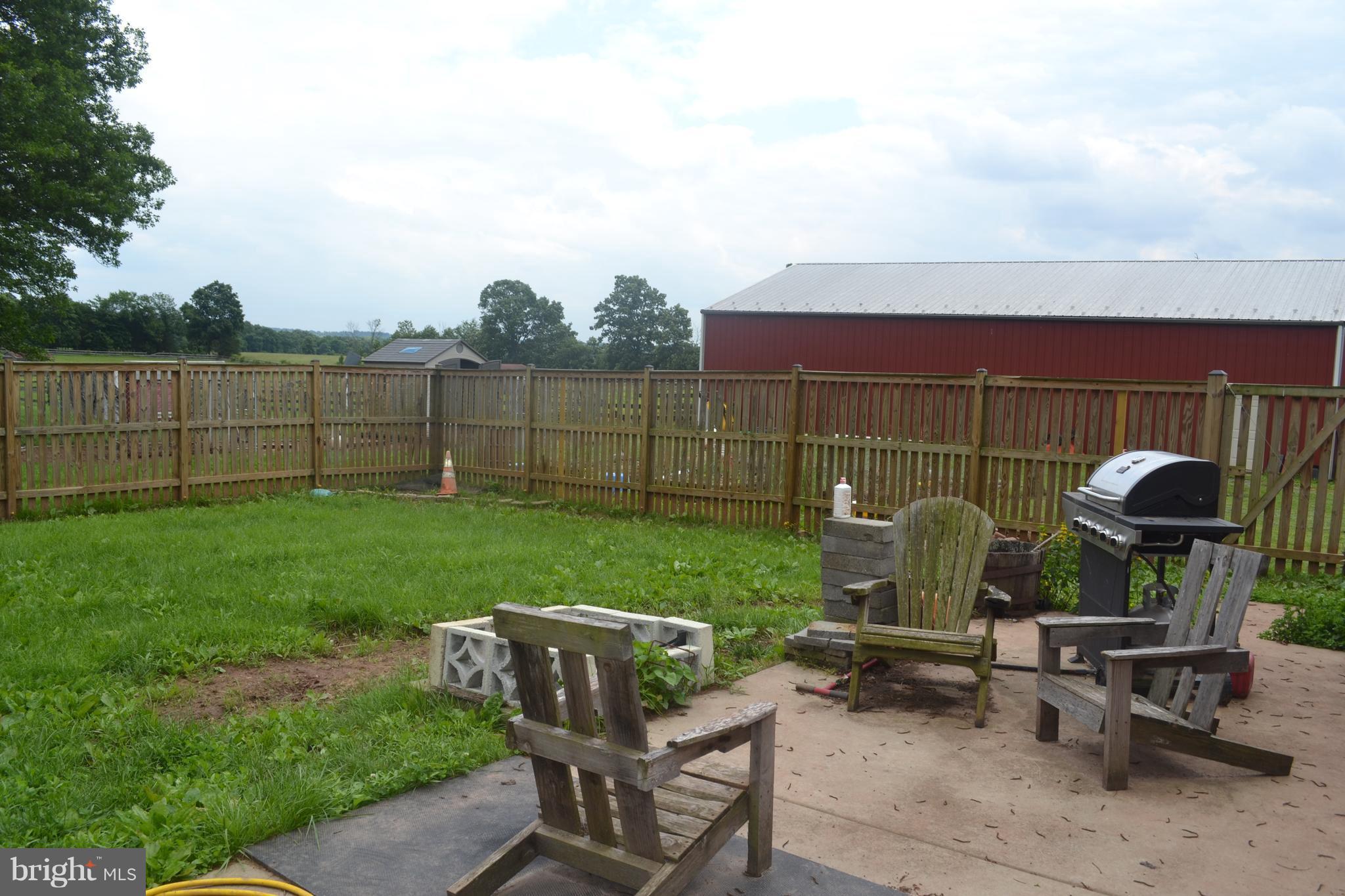 4015 Harney Road Taneytown, MD 21787 - Photo 11 of 11 Patio
