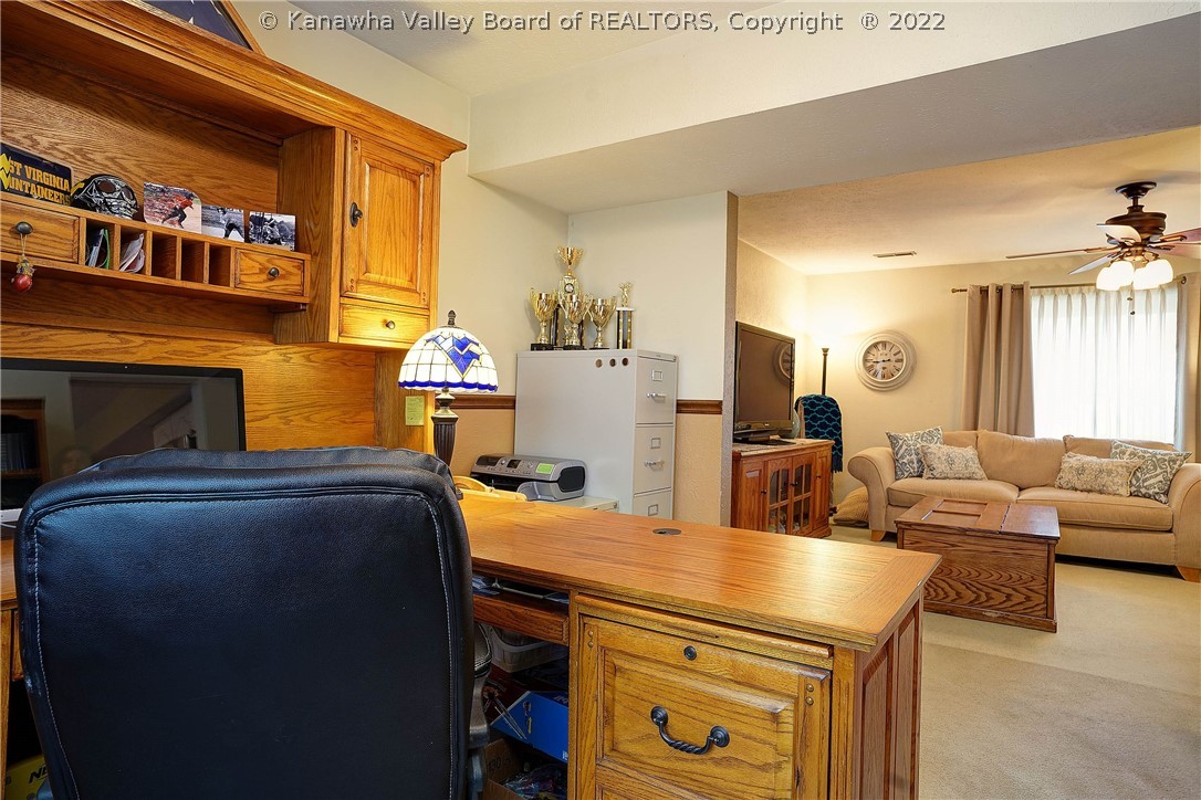 101 Laurel Ridge Road Scott Depot, WV 25560 - Photo 10 of 41 Gallery Image 10