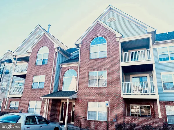 $280,000 | 6505 Springwater Court, Unit 7203, Frederick, MD 21701