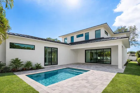 $3,224,850 | 213 Northeast 9th Street, Delray Beach, FL 33444