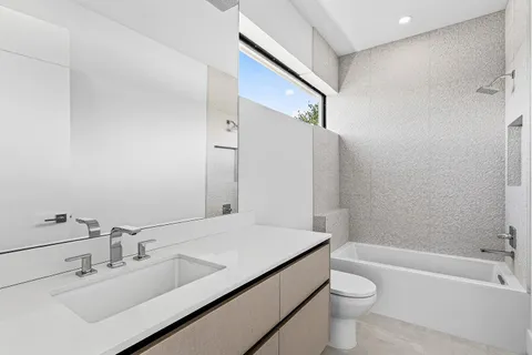 $2,975,000 | 213 Northeast 9th Street, Delray Beach, FL 33444