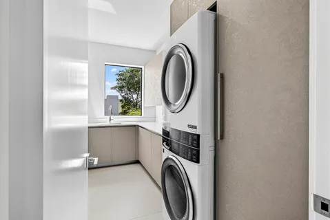 $2,975,000 | 213 Northeast 9th Street, Delray Beach, FL 33444