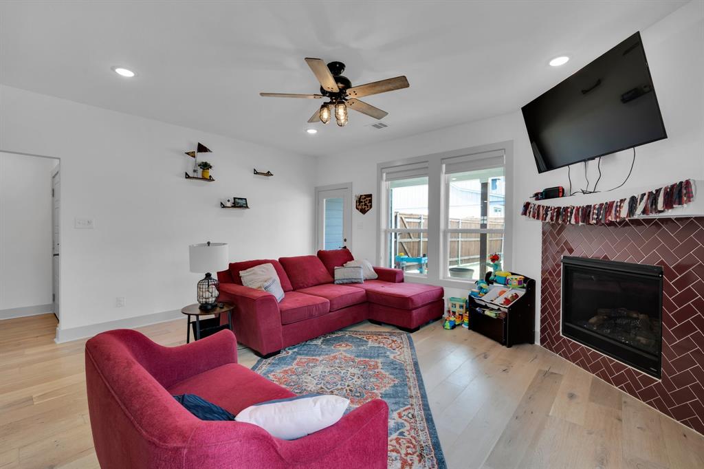 10912 Rochelle Court Midlothian, TX 76065 - Photo 23 of 36