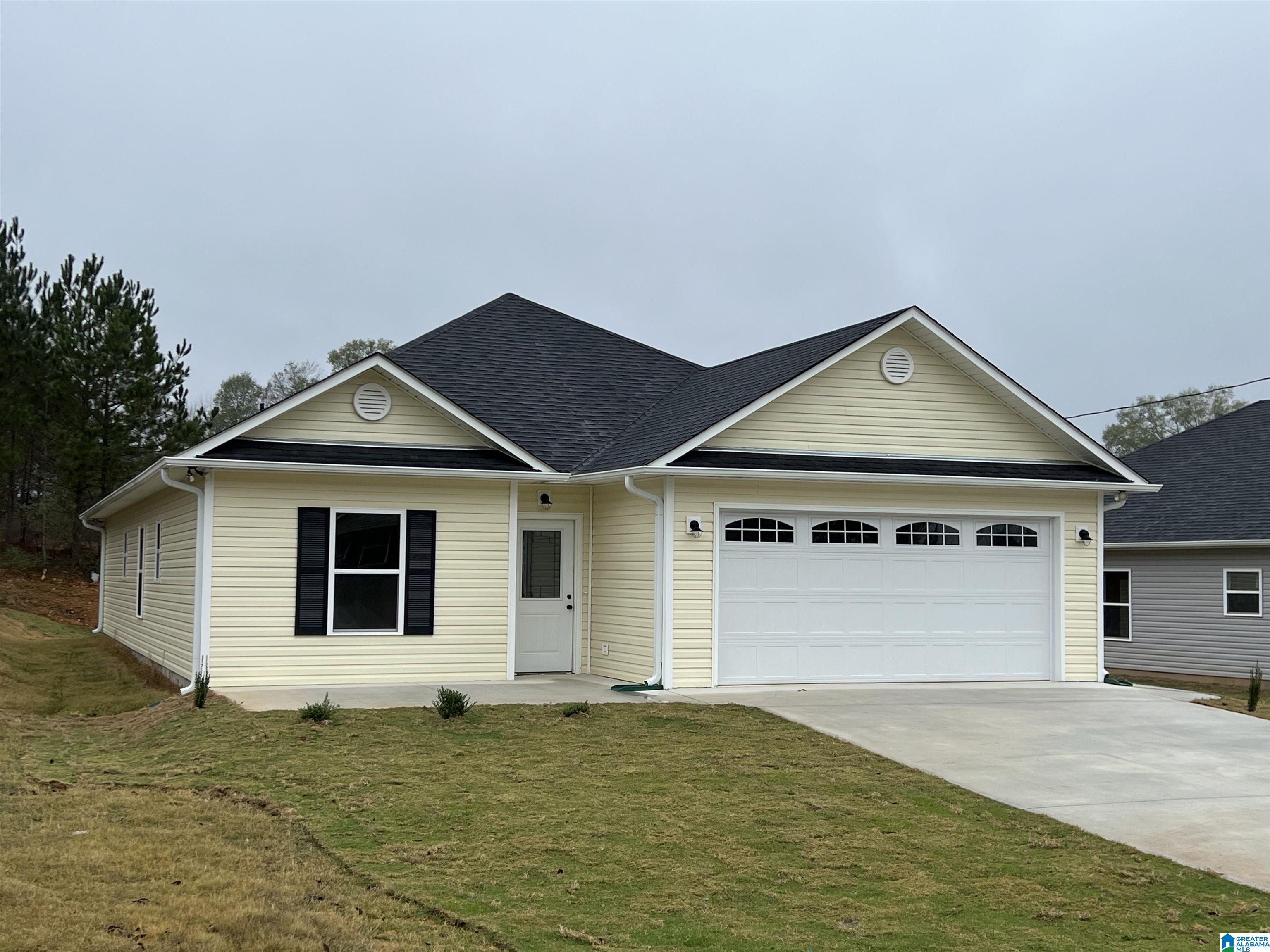 70 Trinity Lane Oneonta, AL 35121 - Photo 2 of 16