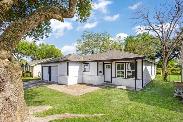 $214,000 | 2713 Hearne Drive, Pasadena, TX 77502