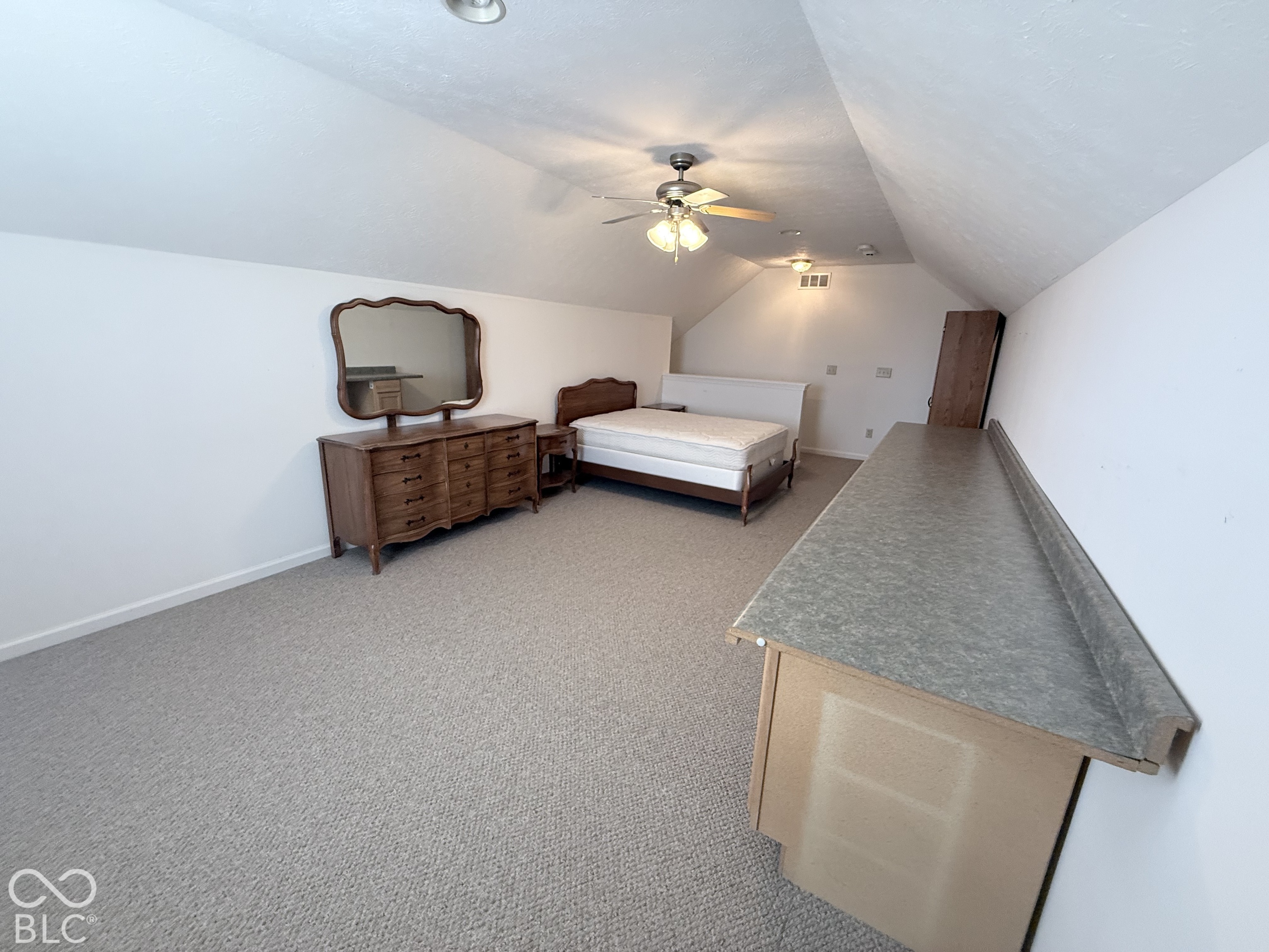 2204 Bluewing Road Greenwood, IN 46143 - Photo 19 of 27 Gallery Image 19