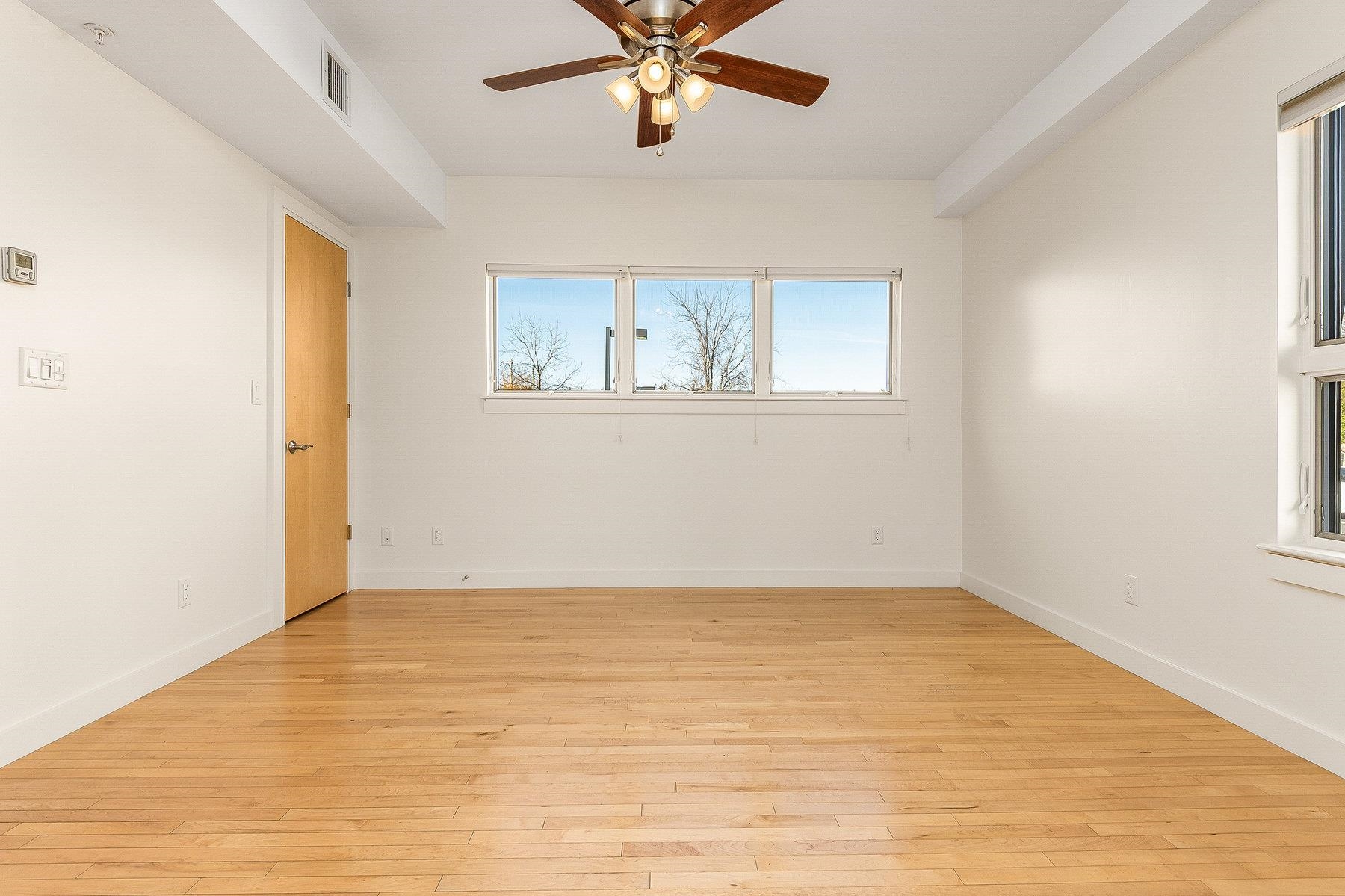 677 Dennett Street, Unit 1 Portsmouth, NH 03801 - Photo 16 of 27