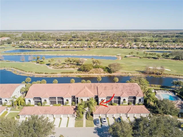 $539,900 | 10290 Heritage Bay Boulevard, Unit 3215, Naples, FL 34120