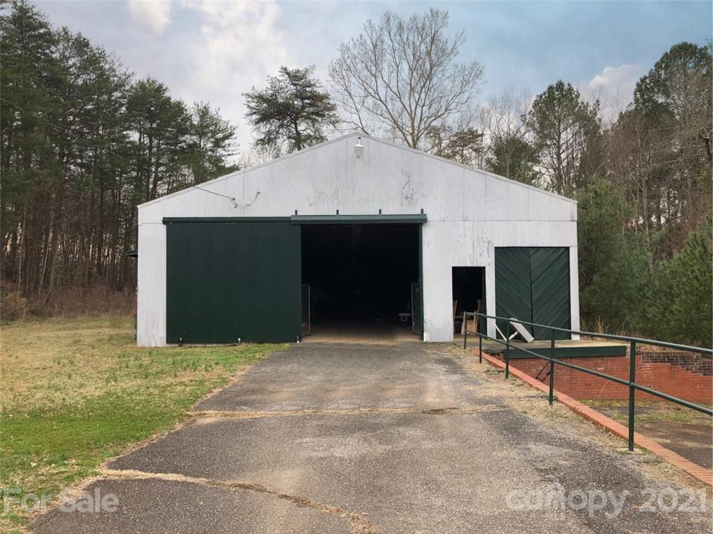2070 Southside Road Lincolnton, NC 28092 - Photo 35 of 38 Gallery Image 35