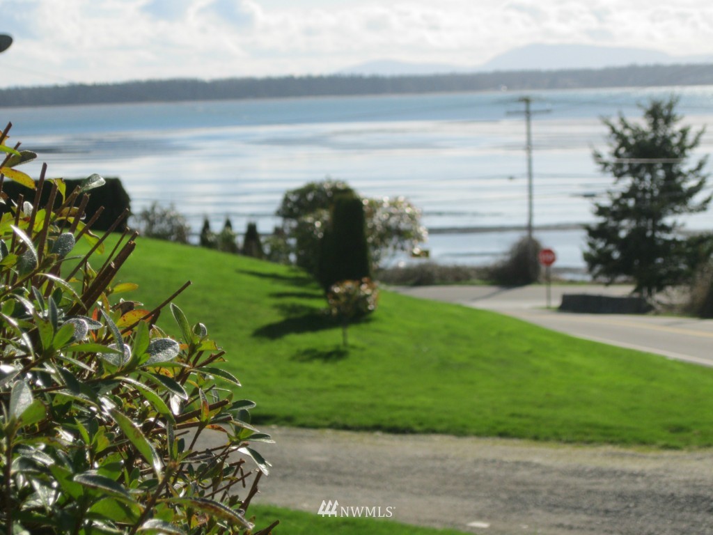 8292 Shintaffer Road Blaine, WA 98230 - Photo 2 of 15 Gallery Image 2
