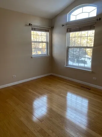 $3,800 | 1626 South Luther Avenue, Oakbrook Terrace, IL 60181