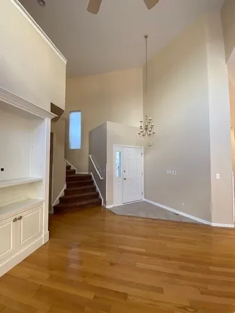 $3,800 | 1626 South Luther Avenue, Oakbrook Terrace, IL 60181