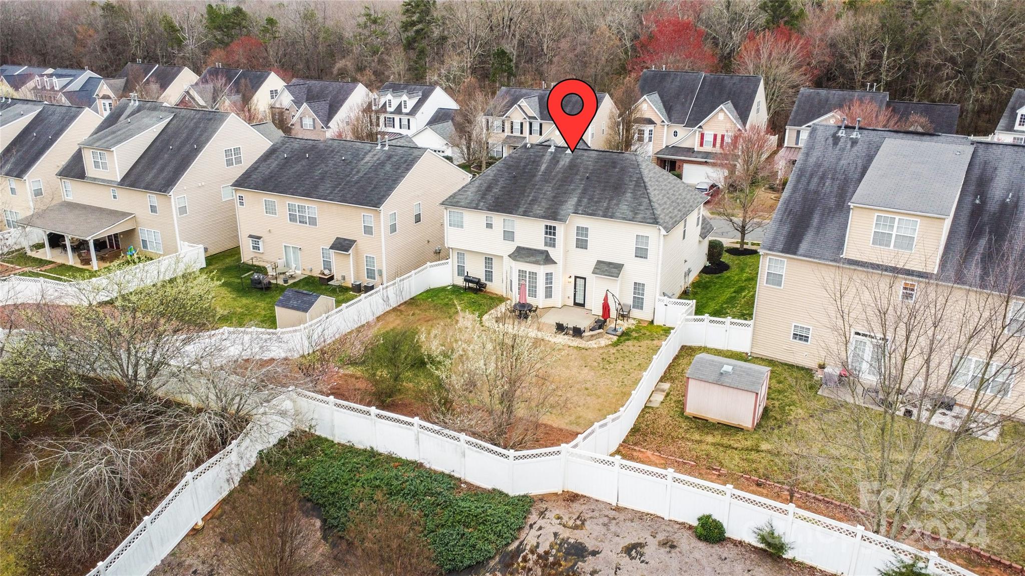 14432 Whistling Swan Road Charlotte, NC 28278 - Photo 28 of 28 a view of a house with backyard