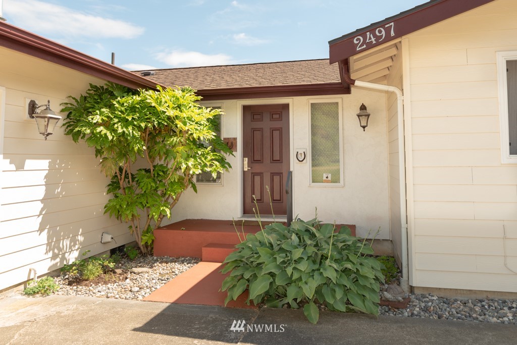 2497 Mountain View Road Ferndale, WA 98248 - Photo 3 of 32