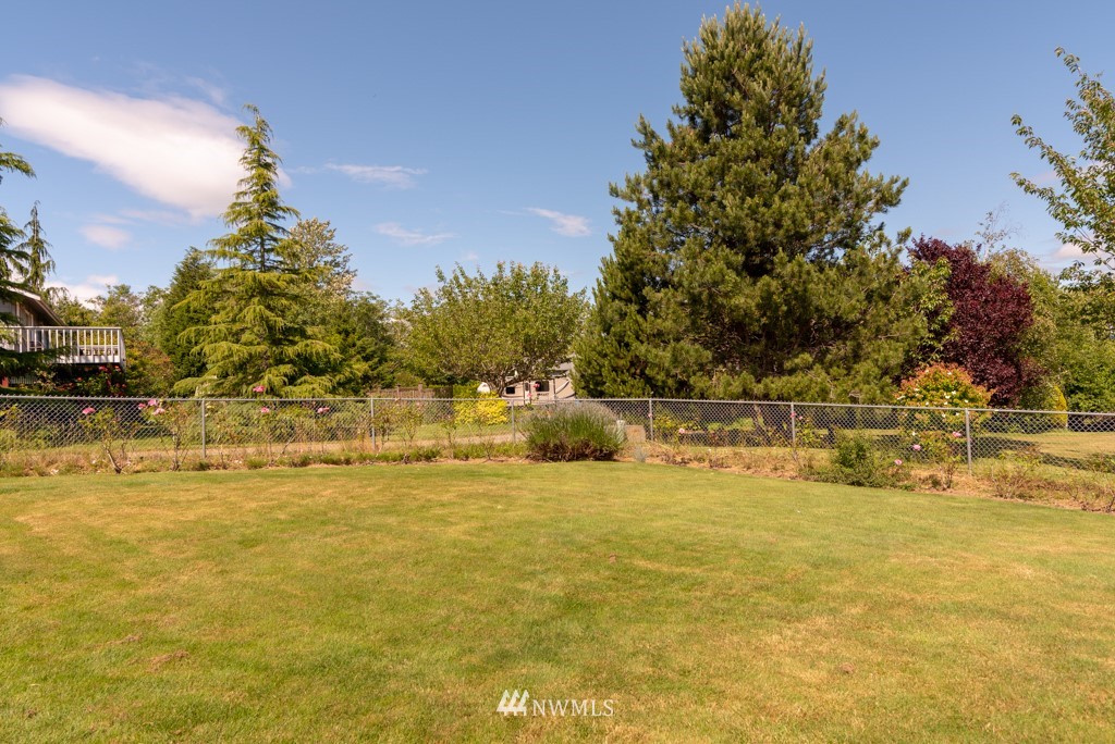 2497 Mountain View Road Ferndale, WA 98248 - Photo 22 of 32
