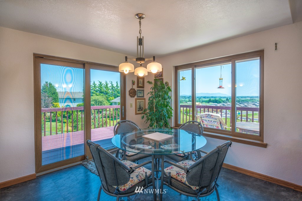 2497 Mountain View Road Ferndale, WA 98248 - Photo 5 of 32