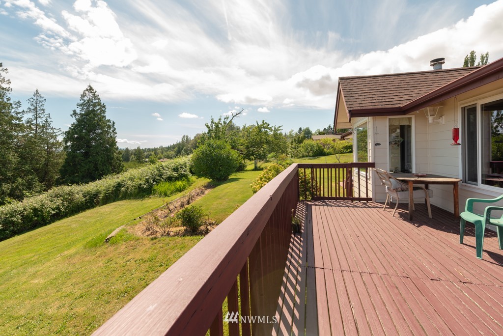 2497 Mountain View Road Ferndale, WA 98248 - Photo 6 of 32