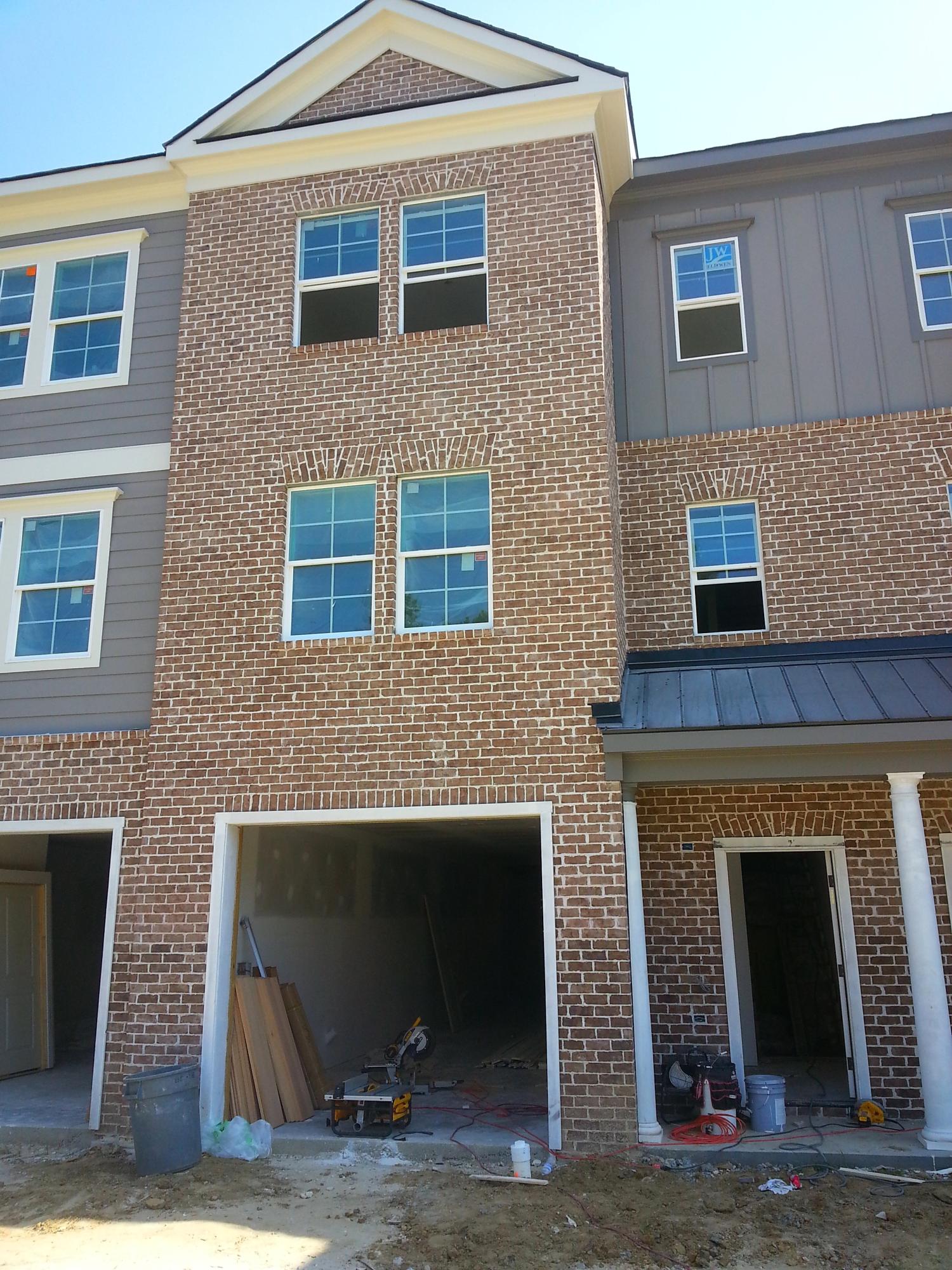 169 Slipper Shell Court Mount Pleasant, SC 29464 - Photo 2 of 11 20150618_105027