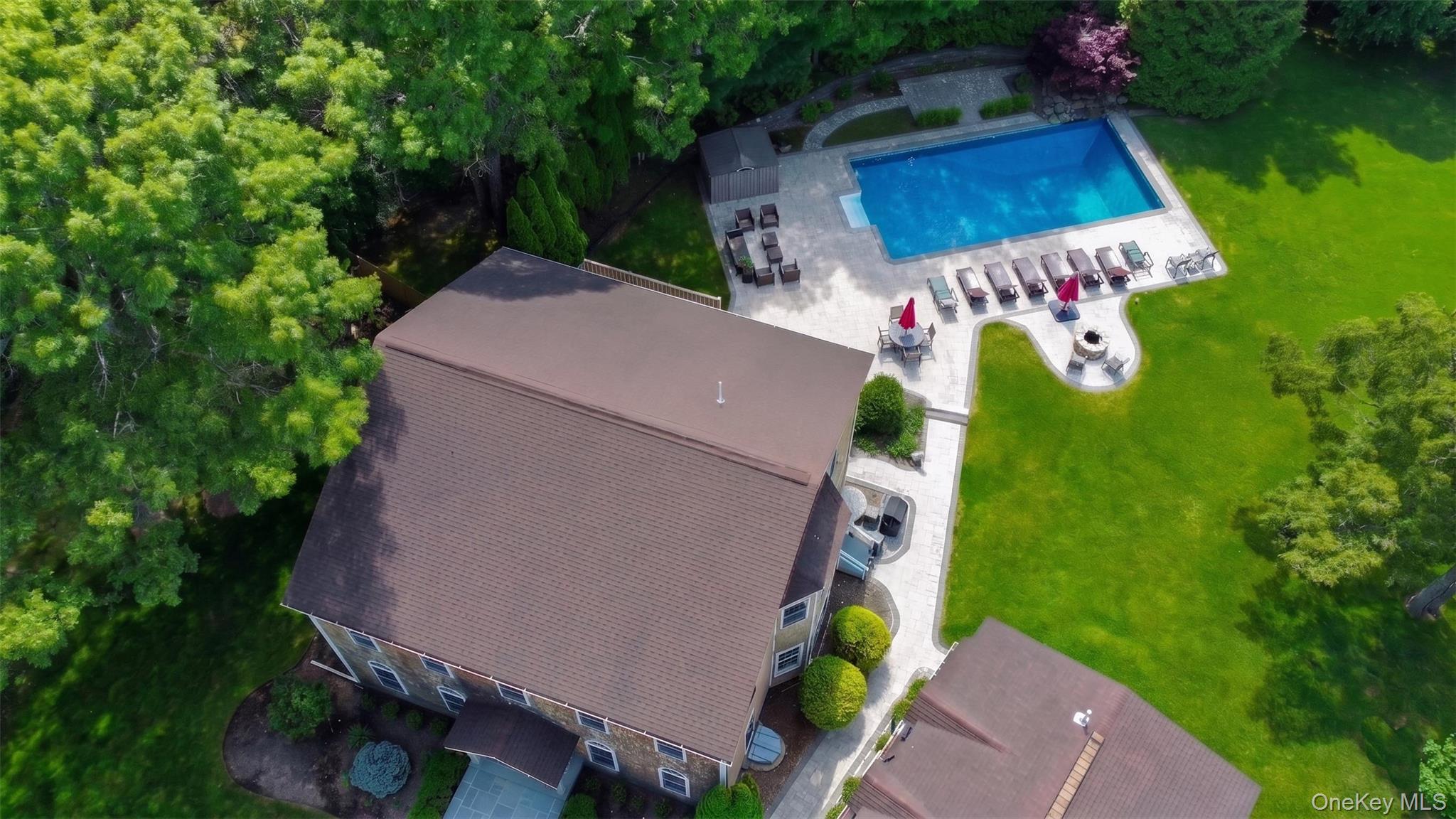 26 Box Tree Road East Quogue, NY 11942 - Photo 7 of 49