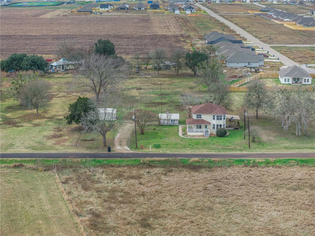 1172 County Road 268 Somerville, TX 77879 - Photo 33 of 40 a front view of a house with a yard