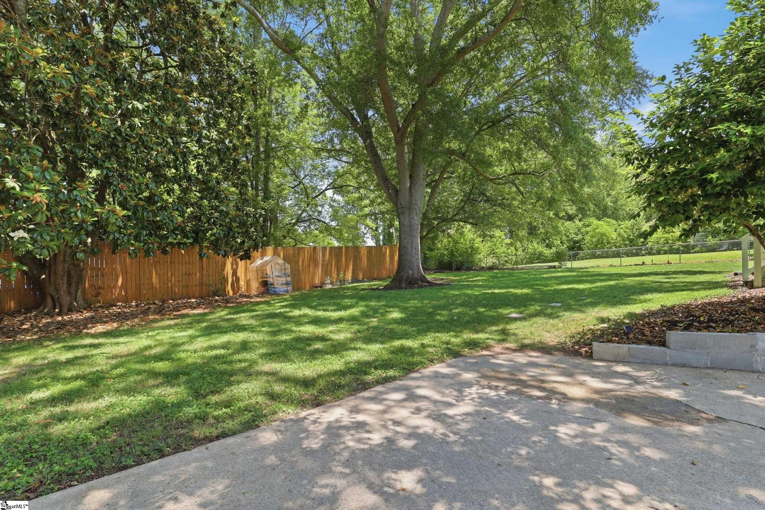121 Endless Drive Greer, SC 29651 - Photo 36 of 47